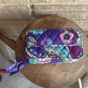 Vera Bradley Heather Purple Wristlet in EEUC